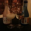 Sayuri (Nigori-sake, grovt filtrerad) och Hakutsuru (Junmai Ginjō, Superior Sake)