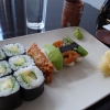 Vegetarisk sushi, 10 bitar för 80 kronor.