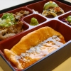 Bento 3 (Entrecote, stekt lax)