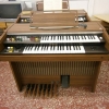 El orgel mycket fint skick. 450kr