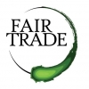 När du som konsument väljer Fairtrade-produkter bidrar du till att odlare och anställda får förbättrade ekonomiska villkor, genom kriterier för högre löner och ett minimipris som överstiger produktionskostnaden. Detta, tillsammans med långsiktiga handelsa