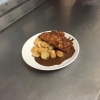 Idag serverar vi hemgjord schweizerschnitzel med pepparsås o stekt potatis.  Välkomna in