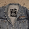 New delivery! We've got new denim jackets, suede shirts, cord shirts and a little bit of this and that. Levis 501 and 550 will come in a day or two!