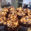 Snickers cupcakes