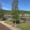 Panorama över campingen, hoppas alla får en fantastiskt solig dag och att det fångas stora fiskar på tävlingen ☀️